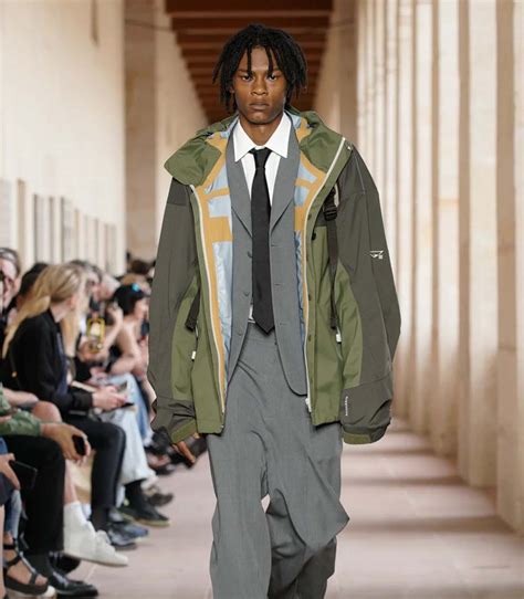 completo givenchy uomo